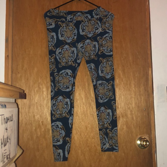 LuLaRoe Pants - Lion Leggings LuLaRoe Pants - Lion Leggings
